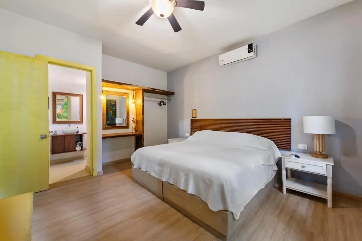 Solidaridad Xcaret Oasis 1Bd Apt For 3 People אורחן